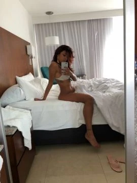 Ariana, Escort, Milan