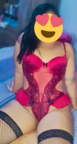 Viviam Andrade — 4 / 5