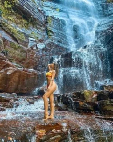 Rosi Alves — 8 / 9