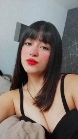 Laryssa Bitencourt — 3 / 5