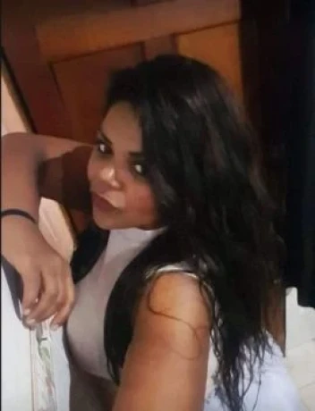 Layara Artazzio — 4 / 9