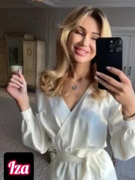 Iza, Escort, Emmermeer
