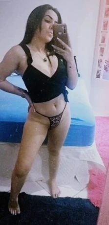 Patrícia Oliveira — 4 / 5