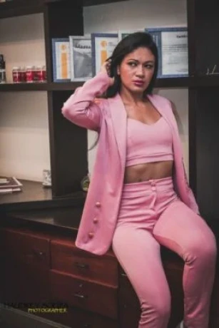 Shay Gomes — 2 / 5