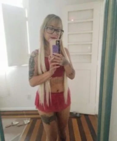 Ariane Luz — 5 / 6