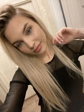 Aria Ruby, Escort, Emmermeer