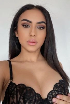 Tasha Lustn, Escort, London