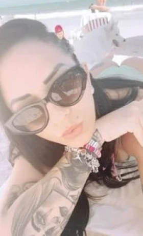 Liz Fonseca — 7 / 8