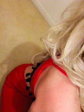 Amanda — 7 / 8