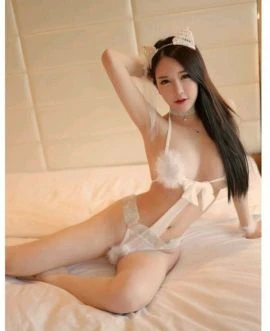 Female Escort — 3 / 4