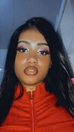 Taissa Santos — 3 / 4