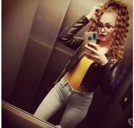 Female Escort — 2 / 6