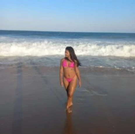 Paloma Linz — 3 / 4