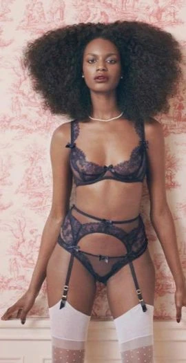 Lile black model, Escort, Warsaw