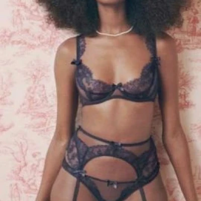 Lile black model, Escort, Warsaw