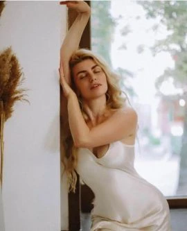 Natali — 4 / 5