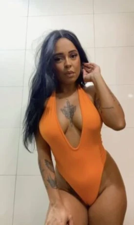 Helena Cortez — 3 / 5