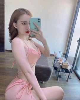 Sofa — 7 / 9