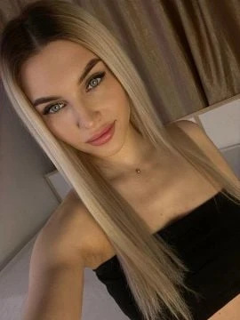 Aria Ruby — 7 / 9