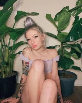 freakyaunt — 3 / 9
