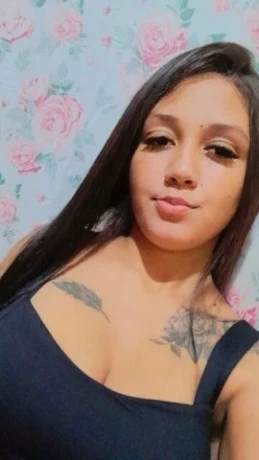 Erika Novaes — 4 / 5