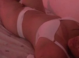 Marina Lobo — 3 / 9