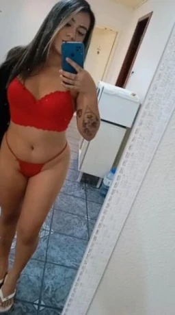 Gaby Fernandes — 5 / 7