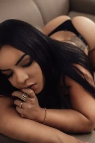 Bianca Kronbauer — 4 / 5