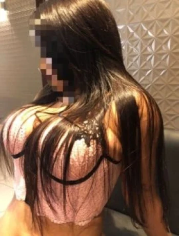 Karen Nunes — 7 / 8