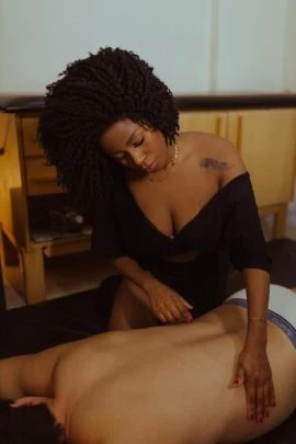 Mara Luz — 7 / 9