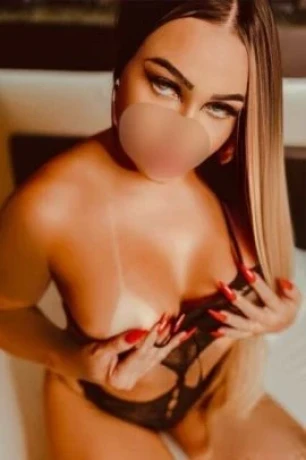 Melissa Ferrari — 6 / 7