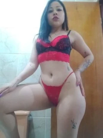 Yara Martins — 5 / 9