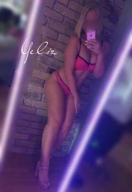Yeliz — 3 / 9