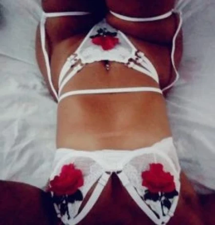 Mirelly Sampaio — 3 / 9