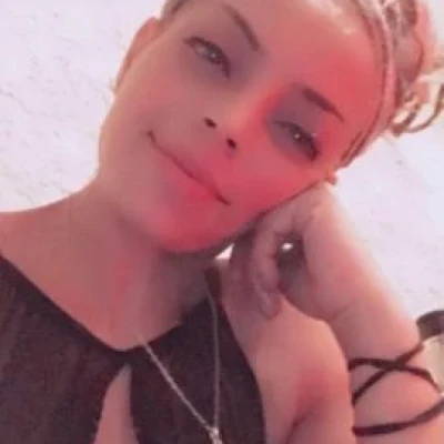 Ambar, Escort, Centro