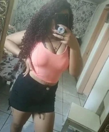 Renatinha Dias — 7 / 9