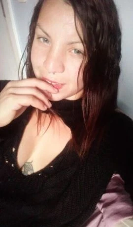 Laís Alves — 2 / 9