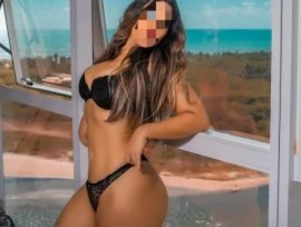 Lis Sampaio — 4 / 5