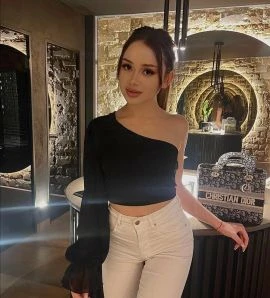 Nastya — 2 / 7