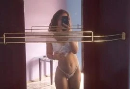 Aline Silva — 4 / 5
