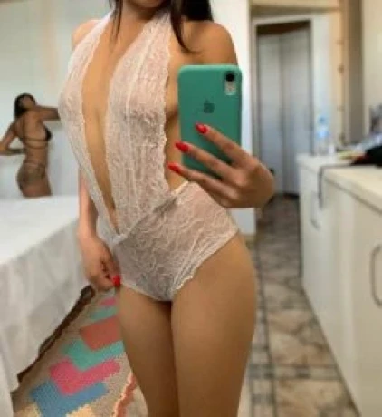 Izabela Siqueira — 7 / 8