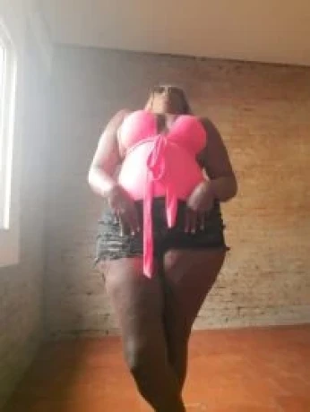 Pérola Toledo — 1 / 4