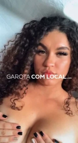 Biia Andrade — 2 / 5