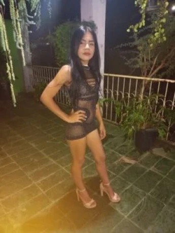 Isabella Fernandes — 3 / 4