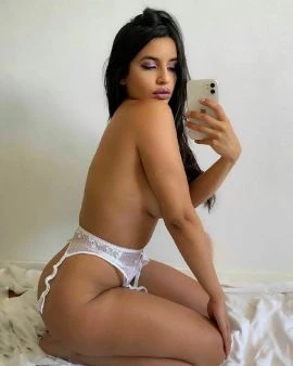 Adelina, Escort, Riyadh