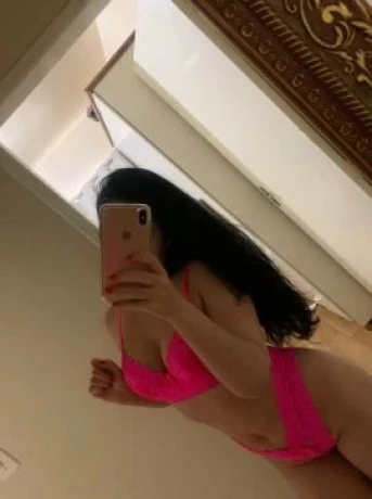 Juliana Castro — 8 / 9