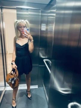 Larisa — 3 / 7