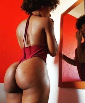 ebonyhannah — 3 / 4