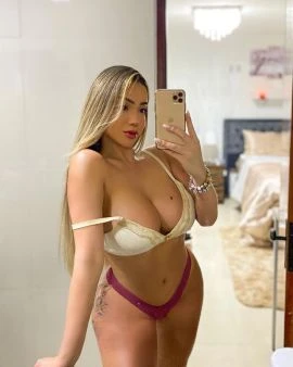Kate — 3 / 5