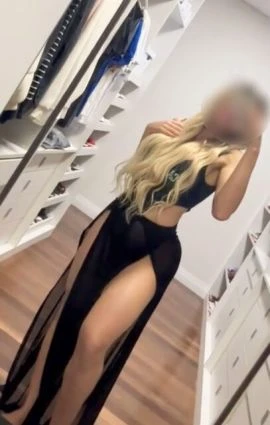 Kelly Mendes — 3 / 5